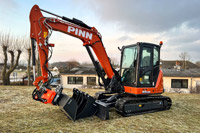 Bagger von Hitachi ZX65USB